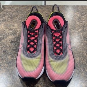 Nike Air Max 2090